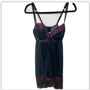 NWT Cacique velvet burnout floral lingerie chemise
